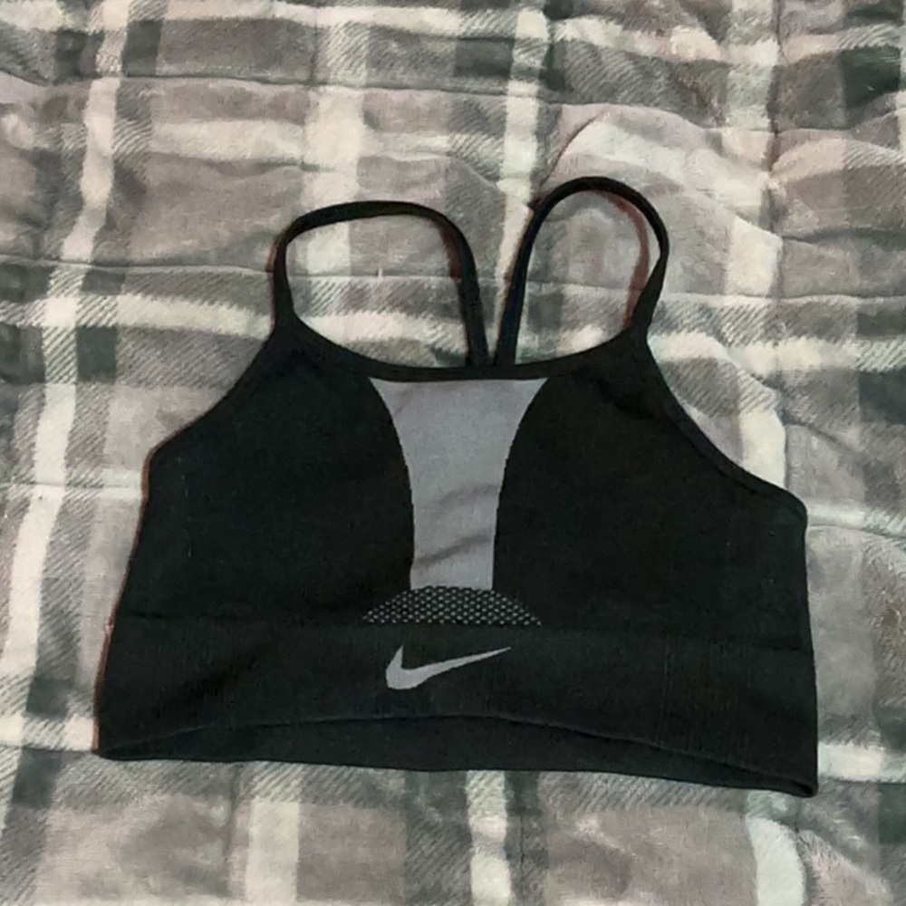 Nike Women's Black and Gray Sports Bra